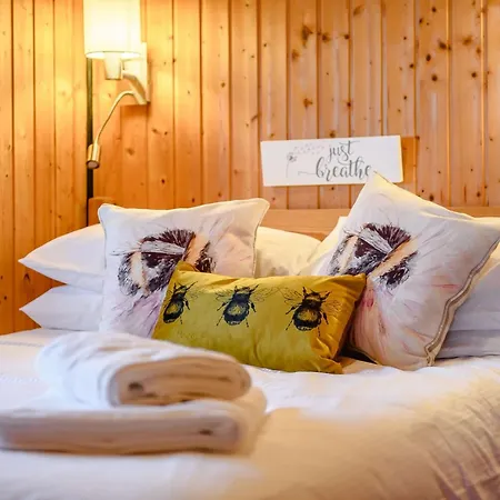 Дом отдыха 3 Bed In Ullswater 88212 *