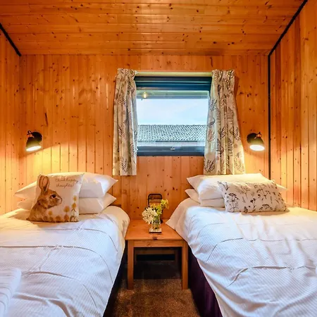 Дом отдыха 3 Bed In Ullswater 88212 *